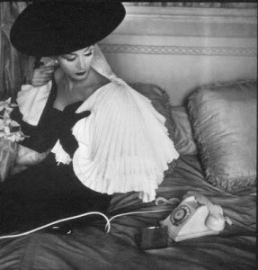 clarke_henry_1956_dovima_pour_jacques_fath_fb Image by Clarke Henry 1956